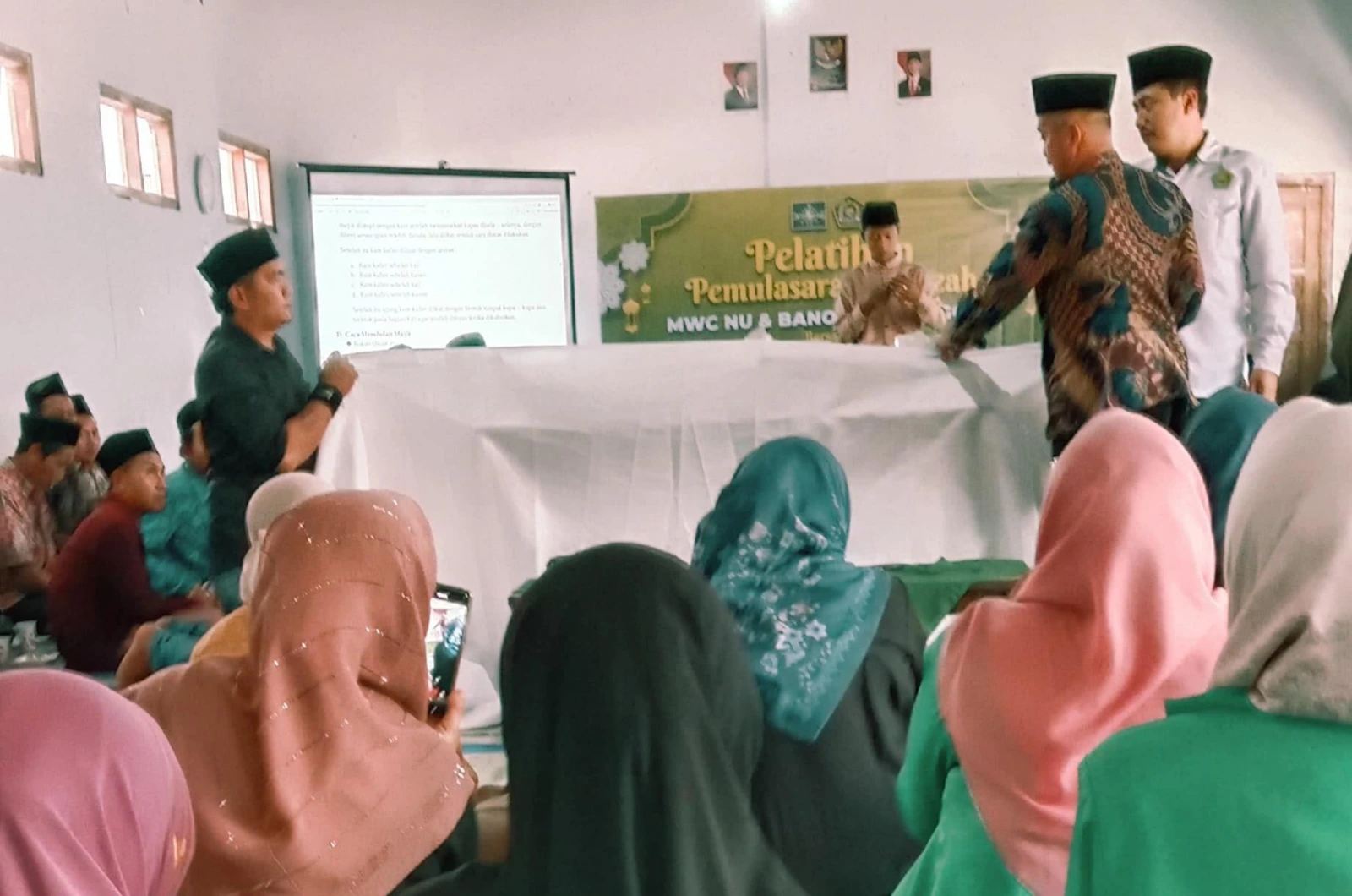 PAC Fatayat NU Ponggok Ikuti Pelatihan Pemulasaraan Jenazah, Siapkan Kader Perempuan yang Kompeten